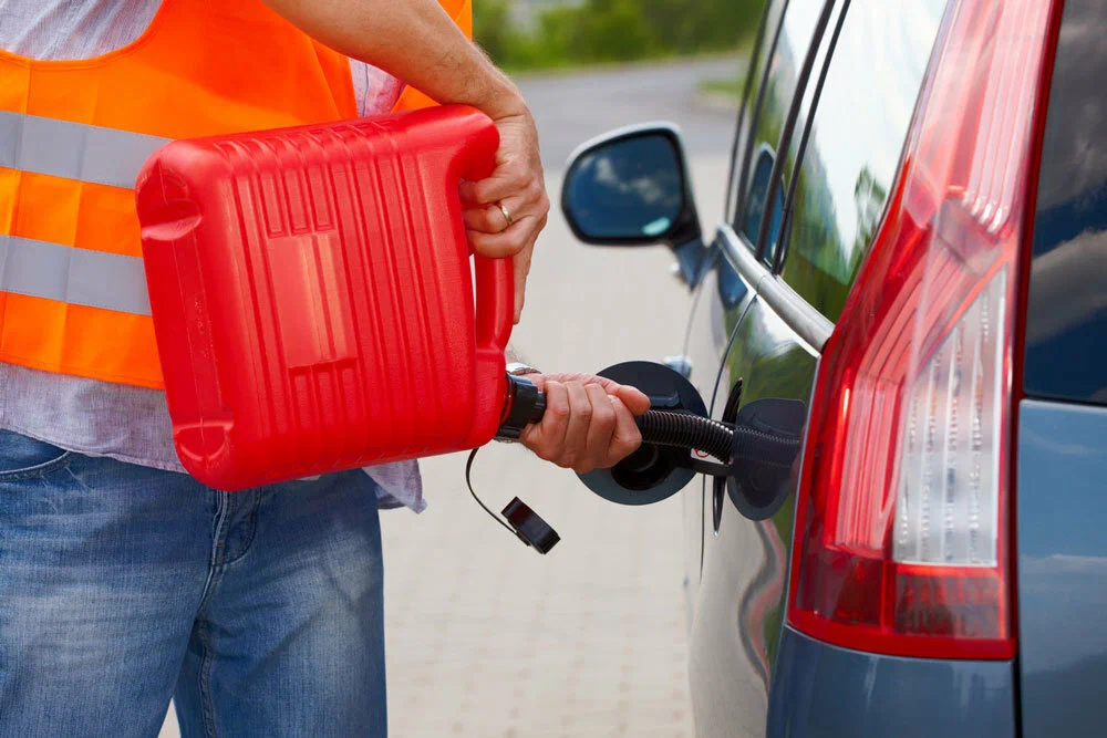 What Are the Benefits of Using Fuel Delivery Services for Your Vehicle?