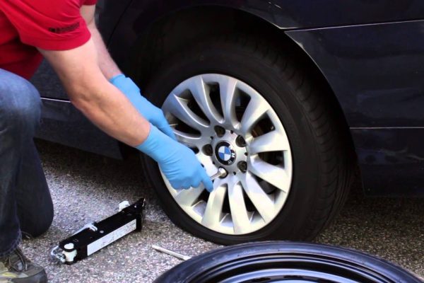 Professional Flat Tire Service-6