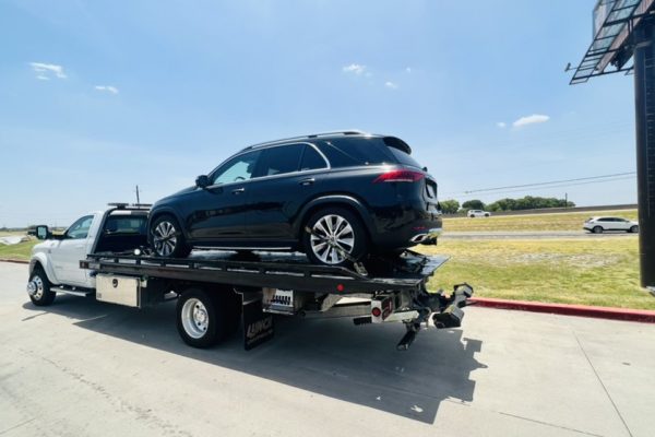 Reliable Vehicle Towing Services-6
